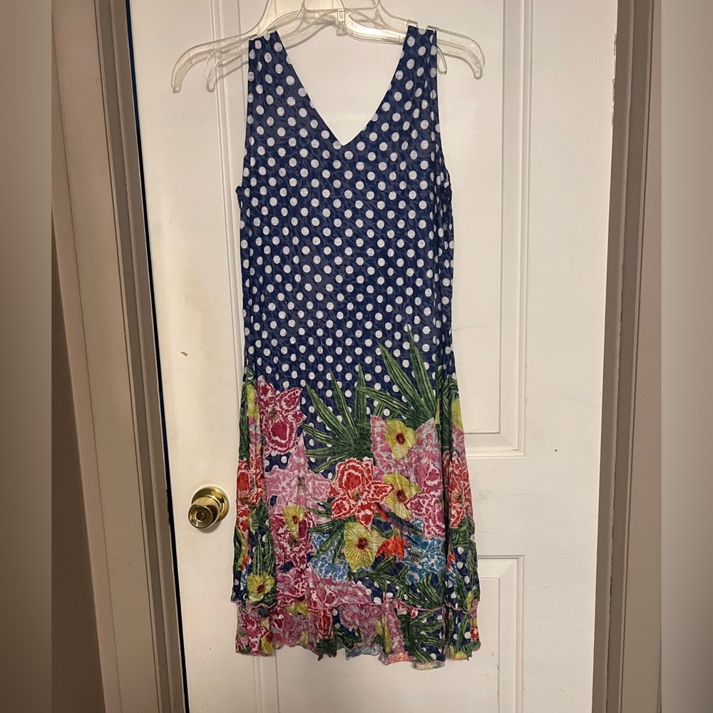 Adorable Carine mid length dress